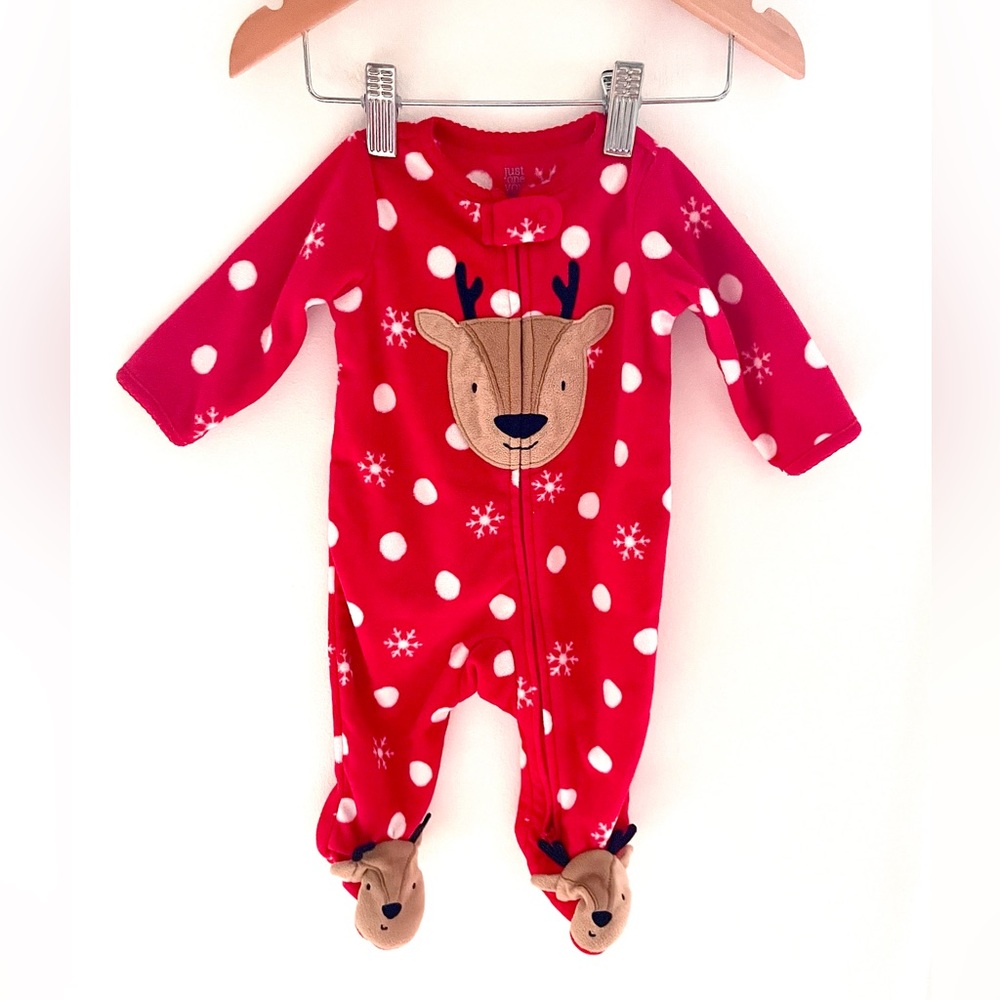 $6 💥Fleece Reindeer Feet & Face Baby Christmas Pajamas Footie, Snowflakes